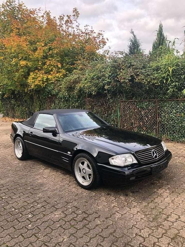 Schwarz Gebraucht 1997 Mercedes SL320 Cabrio | 29.900 € (Teuer) - Bild 1/4