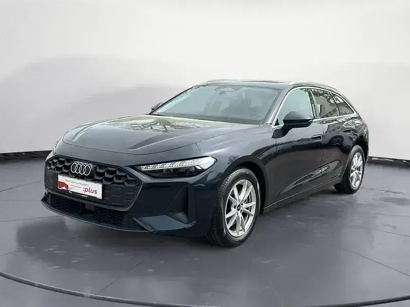 Używany Audi A5 Basis 204 KM (150 kW) 2025 Niebieski Kombi