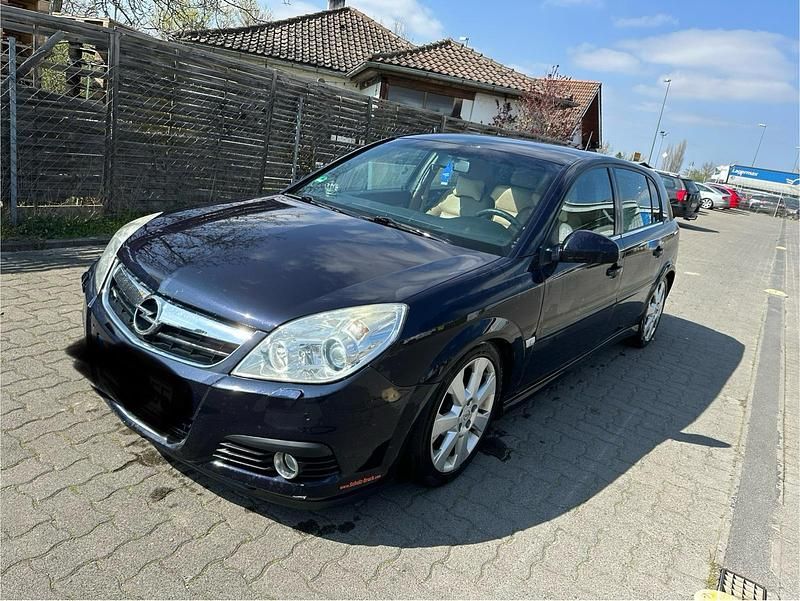 Blau Gebraucht 2006 Opel Signum Kombi | 1.600 € (Etwas zu teuer) - Bild 1/4