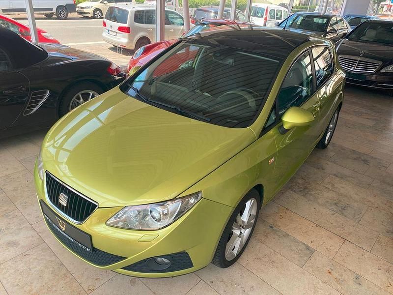 Grün Gebraucht 2009 Seat Ibiza Sport Limousine | 6.999 € (Etwas zu teuer) - Bild 1/4