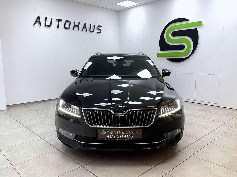 Gebraucht Skoda Superb LAURIN & KLEMENT 272 PS (200 kW) 2019 Cerna magic/black magic Kombi