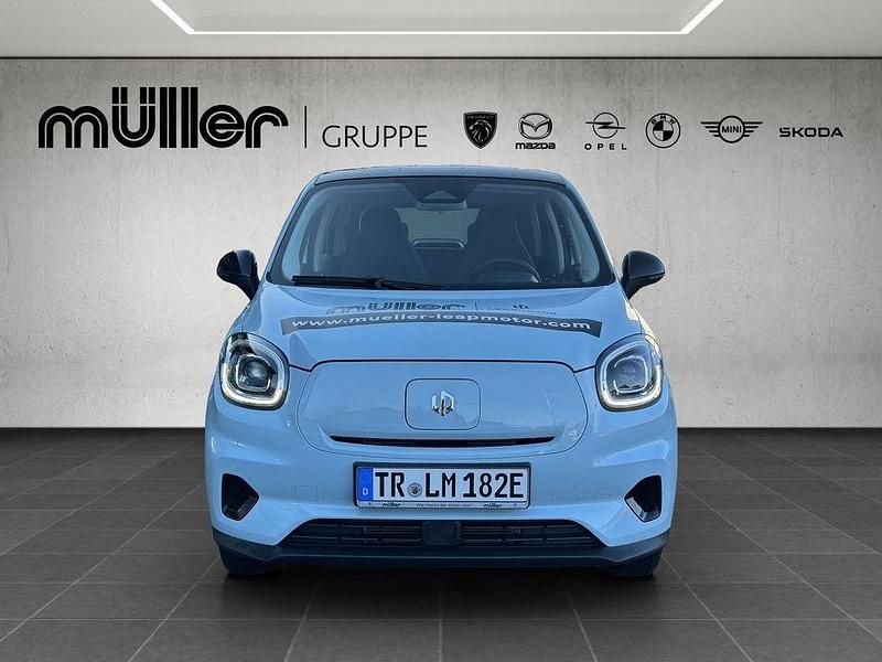 Gebraucht Leapmotor T03 69 kW (95 PS) 2025 Glacier blue Kleinwagen