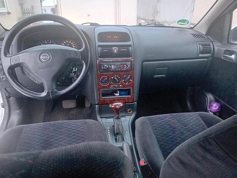 Braun Gebraucht 1999 Opel Astra Kleinwagen | 1.900 € (Fairer Preis) - Bild 1/4