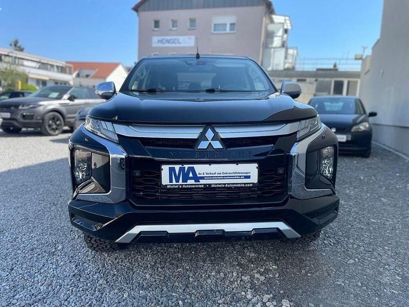 Gebraucht Mitsubishi L200 Edition 150 PS (110 kW) 2019 Schwarz Pickup