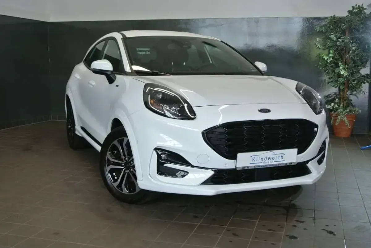 Second-hand Ford Puma ST-Line 125 CP (91 kW) 2021 Alb SUV