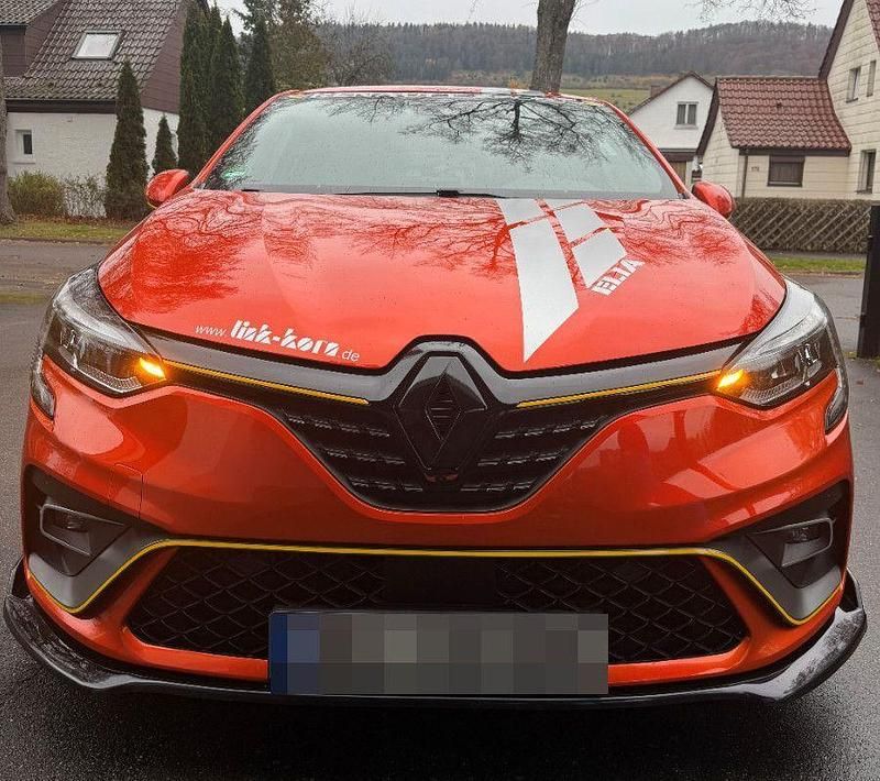 Gebraucht Renault Clio IV R.S. 131 PS (96 kW) 2019 Orange Kleinwagen