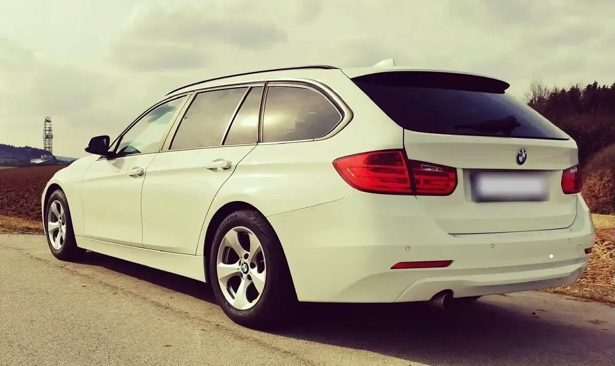 Gebraucht BMW 320 Efficient Dynamics 163 PS (119 kW) 2014 Weiß Kombi