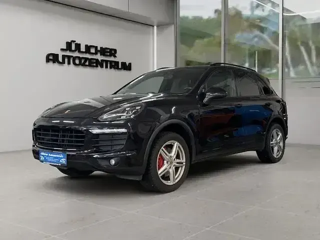 Gebraucht Porsche Cayenne 300 PS (220 kW) 2017 Schwarz SUV