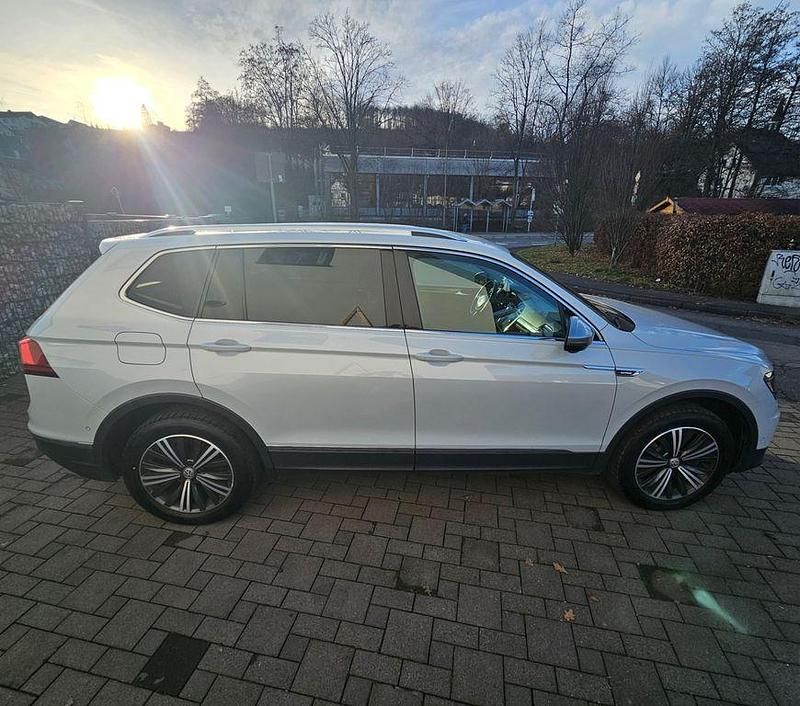 Gebraucht VW Tiguan Allspace 190 PS (139 kW) 2018 Weiß SUV