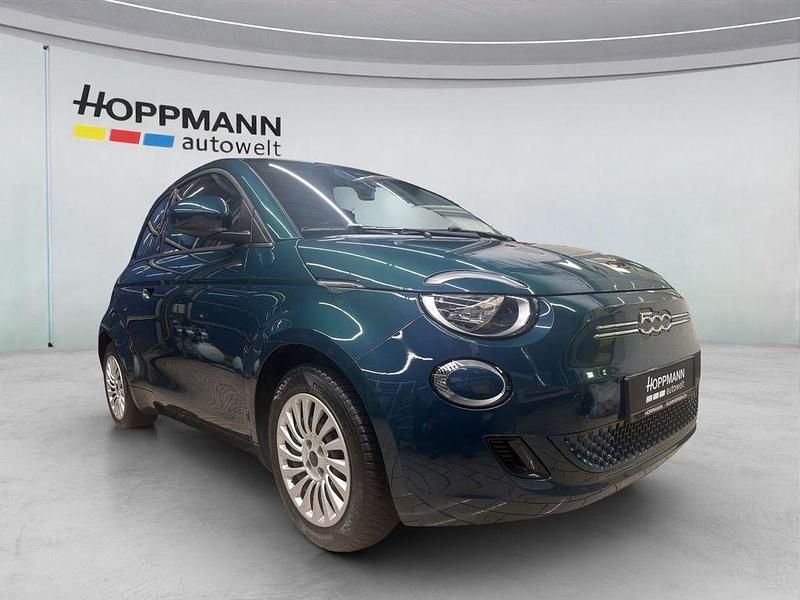 Gebraucht Fiat 500e 69 kW (95 PS) 2022 Grün Limousine