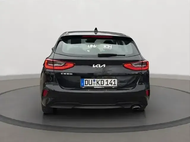 Gebraucht Kia Ceed Vision 140 PS (102 kW) 2025 Schwarz Kleinwagen