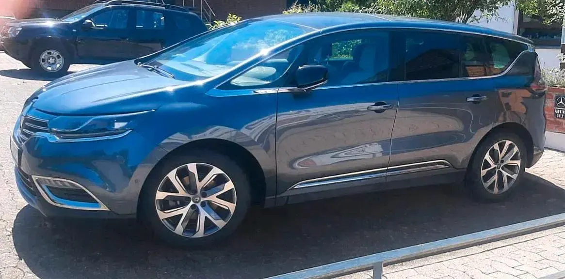 Gebraucht Renault Espace 160 PS (117 kW) 2018 Grau Van / Kleinbus