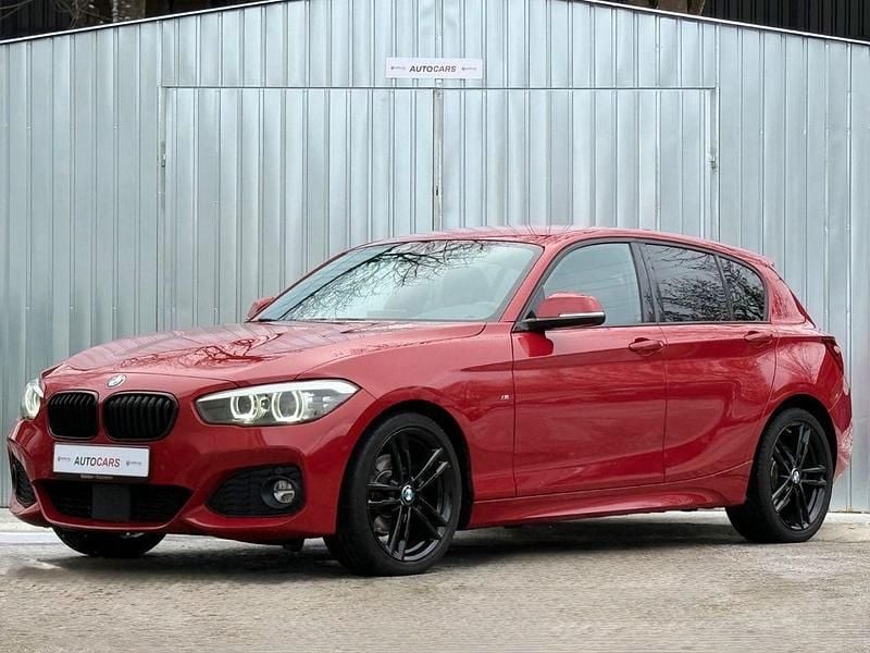 Rot Gebraucht 2019 BMW 120 M Sport Kleinwagen | 17.690 € (Superpreis) - Bild 1/4
