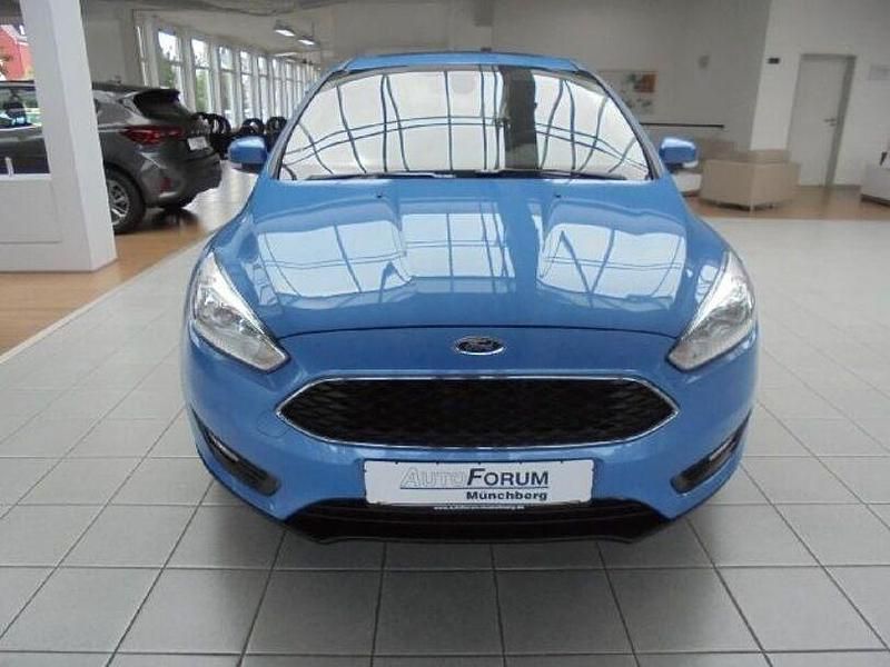Gebraucht Ford Focus Business Edition 150 PS (110 kW) 2016 Blau Limousine
