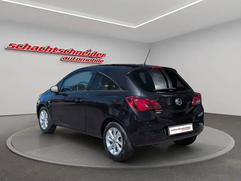 Używany Opel Corsa drive 69 KM (50 kW) 2016 Czarny Hatchback