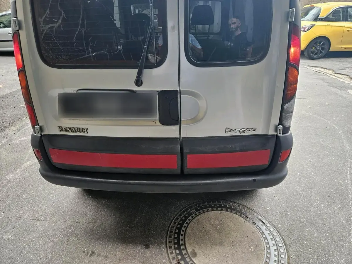 Gebraucht Renault Kangoo 105 PS (77 kW) 2001 Grau Van / Kleinbus