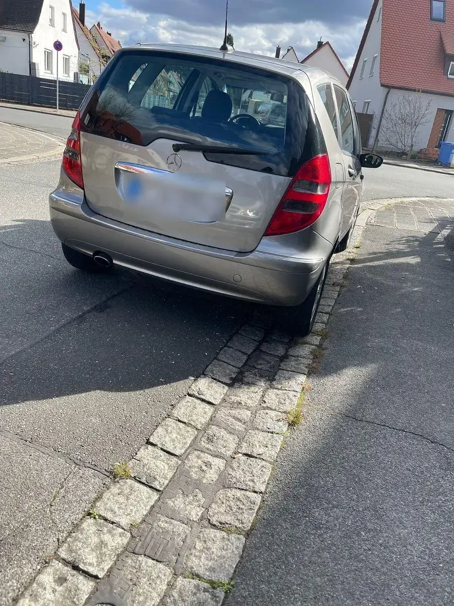 Gebraucht Mercedes A150 95 PS (69 kW) 2005 Limousine