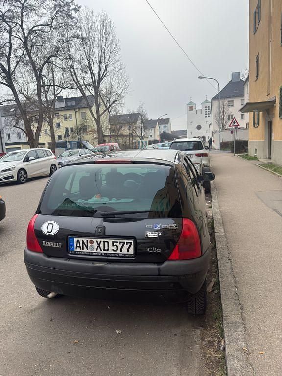 Gebraucht Renault Clio II 58 PS (42 kW) 2000 Schwarz Limousine