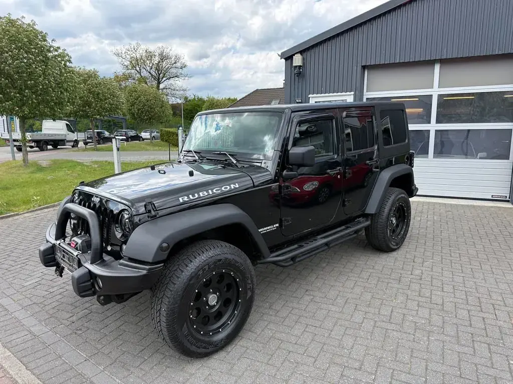 Gebraucht Jeep Wrangler Unlimited Rubicon 200 PS (147 kW) 2014 Schwarz SUV