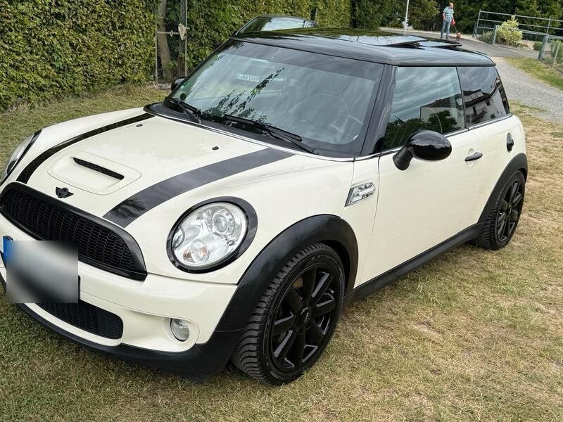 Weiß Gebraucht 2007 Mini Cooper S Coupé Coupé | 4.900 € - Bild 1/4