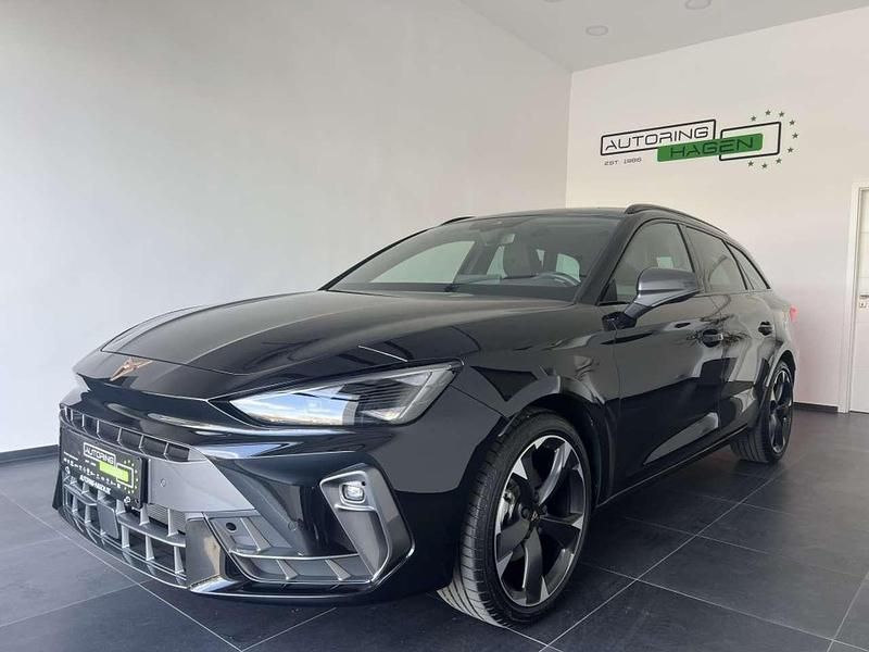 Midnight schwarz Neu 2025 Cupra Leon Kombi | 31.485 € (Superpreis) - Bild 1/4