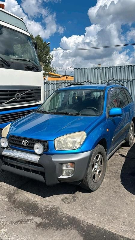 Blau Gebraucht 2001 Toyota RAV4 SUV | 2.500 € - Bild 1/4