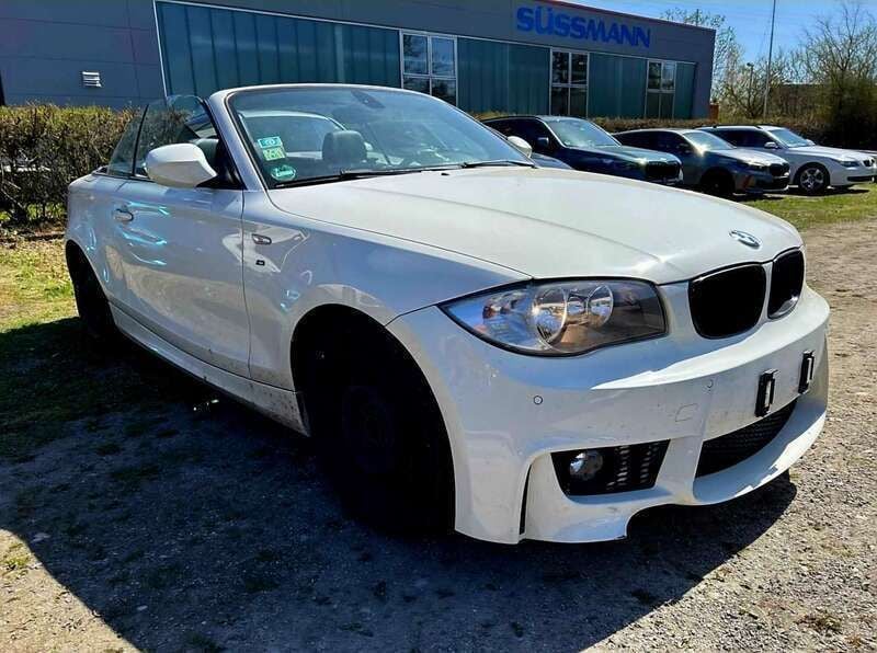 Weiß Gebraucht 2010 BMW 118 Cabriolet Cabrio | 6.950 € (Guter Preis) - Bild 1/4