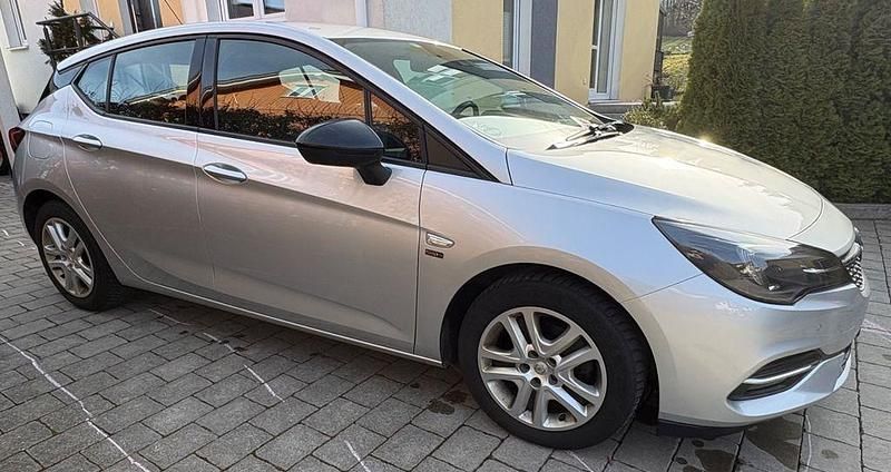 Gebraucht Opel Astra 131 PS (96 kW) 2020 Silber Limousine
