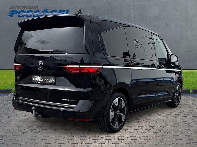 Second-hand VW Multivan Style 177 CP (130 kW) 2025 Negru Monovolum