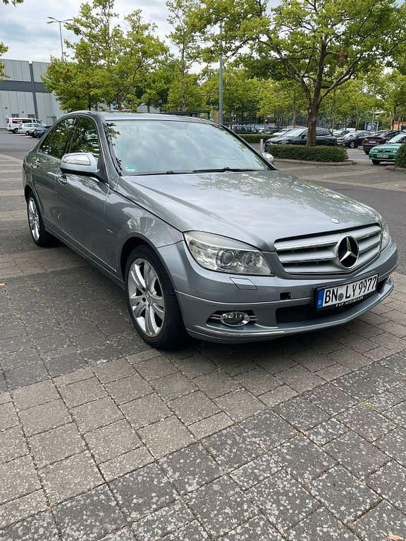 Gebraucht Mercedes C280 Avantgarde 231 PS (169 kW) 2008 Grau Limousine