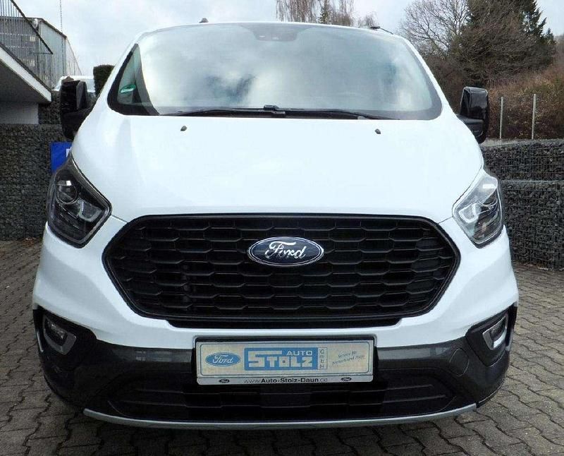Gebraucht Ford Transit Custom Active 185 PS (136 kW) 2021 Frostweiß Van / Kleinbus