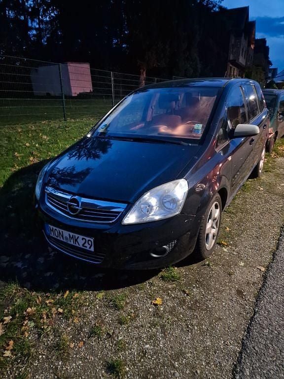 Schwarz Gebraucht 2008 Opel Zafira Van / Kleinbus | 800 € (Guter Preis) - Bild 1/4