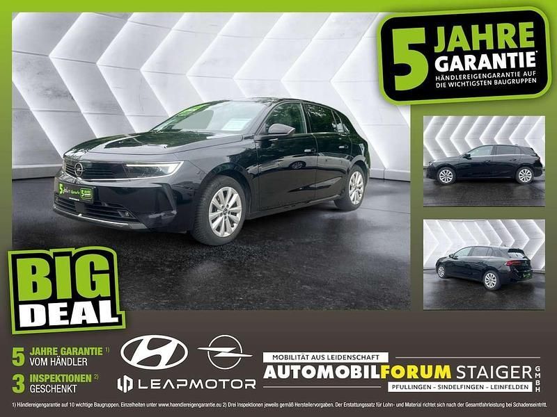 Diamant schwarz/karbon schwarz Gebraucht 2023 Opel Astra Business Elegance Limousine | 18.290 € (Fairer Preis) - Bild 1/4