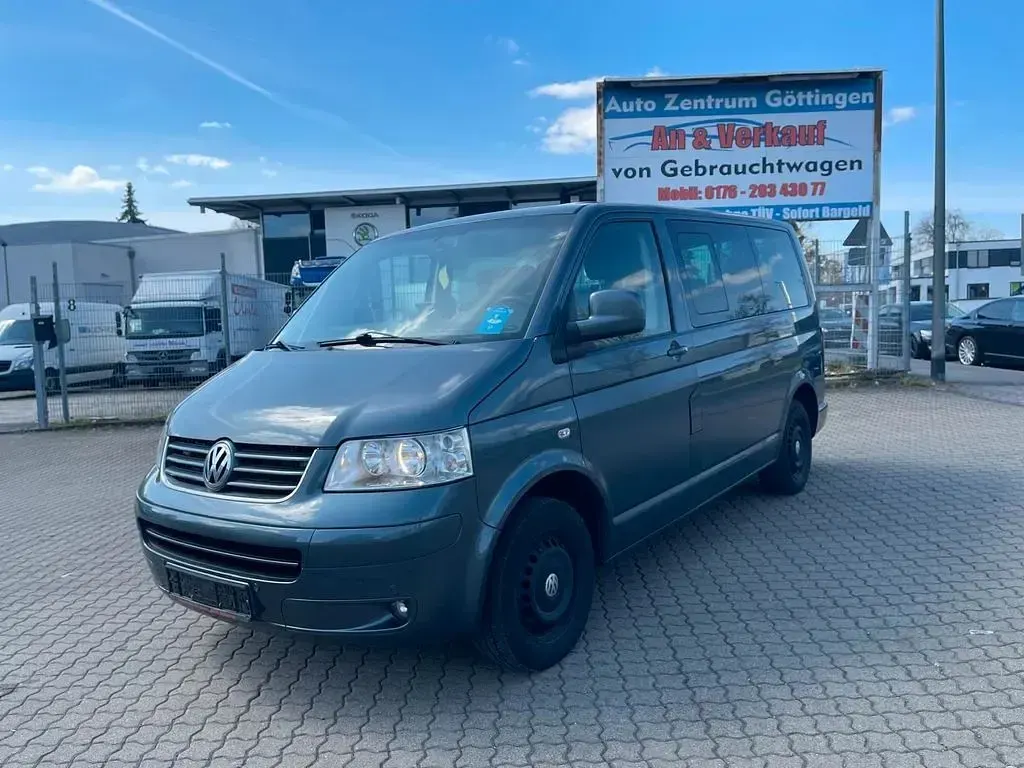 Gebraucht VW T5 131 PS (96 kW) 2008 Grau Van