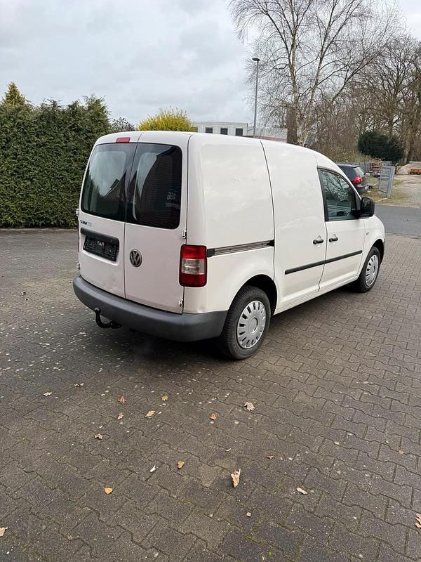 Gebraucht VW Caddy 69 PS (50 kW) 2010 Weiß Van / Kleinbus