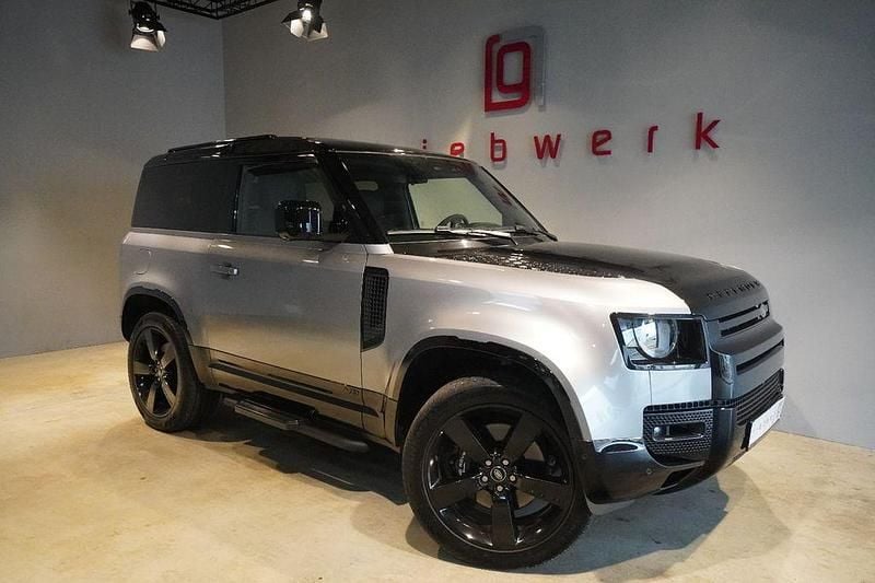 Ultimate black Gebraucht 2023 Land Rover Defender SUV | 96.941 € (Superpreis) - Bild 1/3