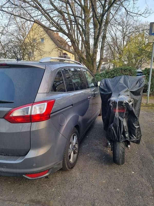 Gebraucht Ford Grand C-Max SYNC Edition 116 PS (85 kW) 2013 Braun Van / Kleinbus