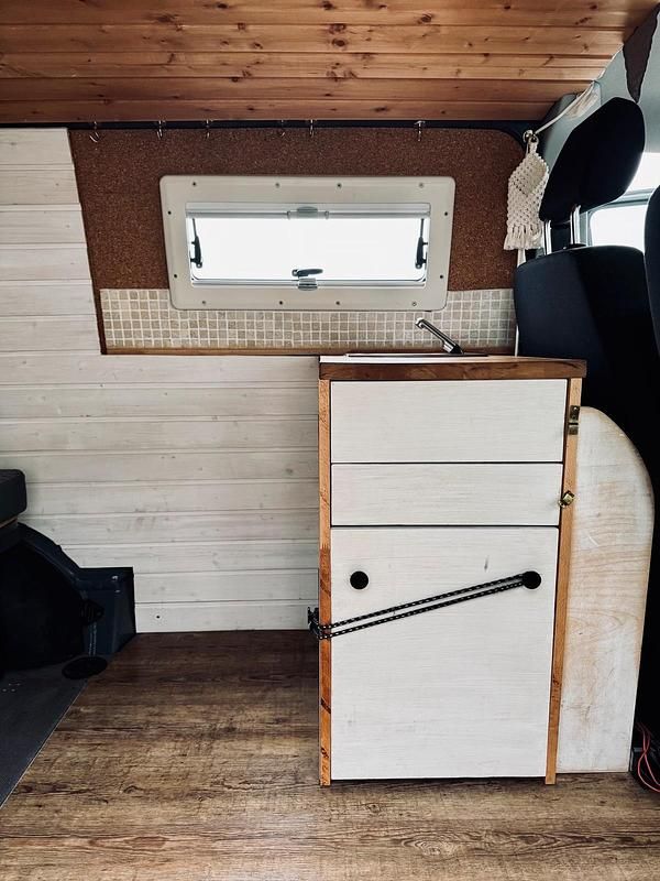 Gebraucht VW Transporter 140 PS (102 kW) 2016 Grau Van