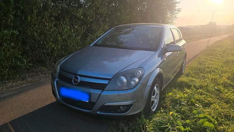 Gebraucht 2006 Opel Astra Kleinwagen | 1.950 € (Fairer Preis) - Bild 1/4