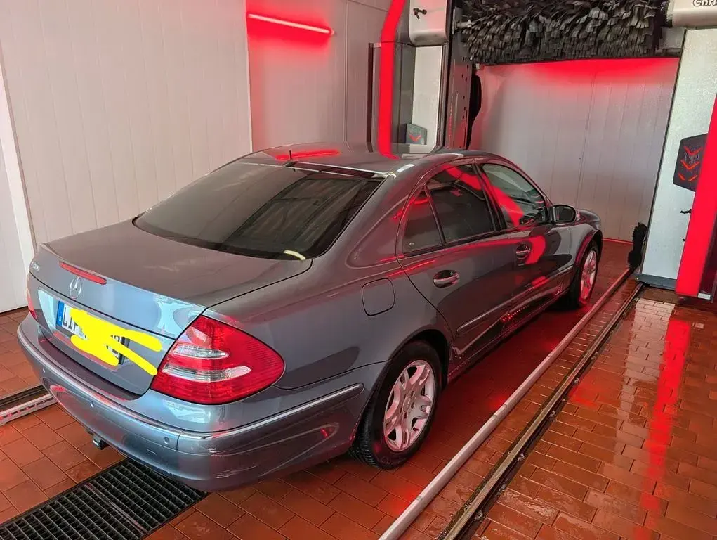 Gebraucht Mercedes E280 Elegance 231 PS (169 kW) 2005 Grau Limousine