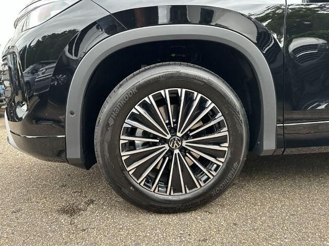 Neu VW Tayron Elegance 150 PS (110 kW) 2025 Grenadillschwarz metallic SUV