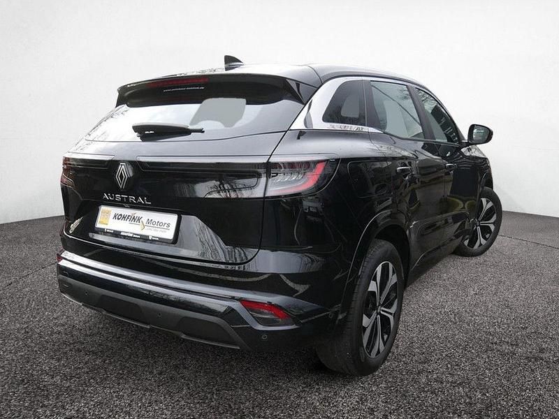 Gebraucht Renault Austral Equilibre 140 PS (102 kW) 2023 Schwarz (metallic) SUV