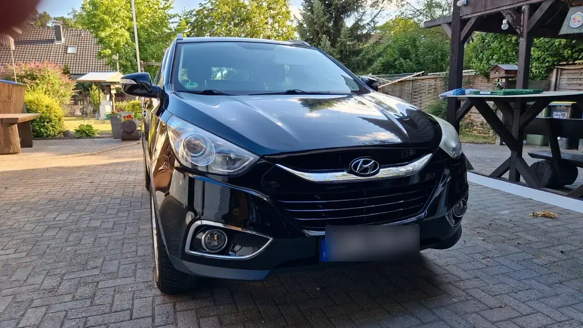 Gebraucht Hyundai ix35 136 PS (100 kW) 2012 Schwarz SUV