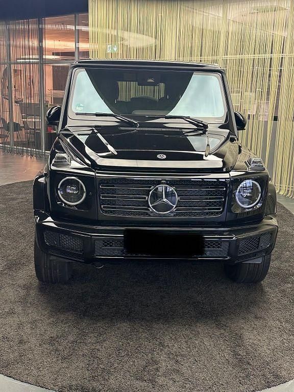 Schwarz Gebraucht 2023 Mercedes G500 SUV | 135.000 € - Bild 1/4
