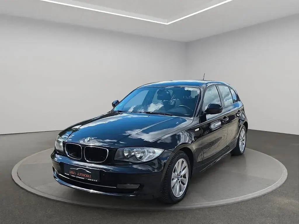 Używany BMW 116 Advantage 122 KM (89 kW) 2011 Czarny Hatchback