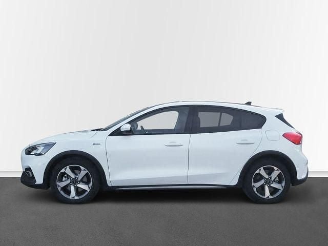 Używany Ford Focus Active 182 KM (133 kW) 2019 Biały Sedan/Limuzyna