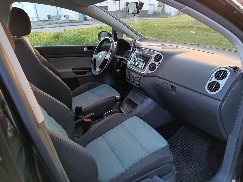 Gebraucht VW Golf Plus Cross 102 PS (75 kW) 2007 Schwarz Van / Kleinbus