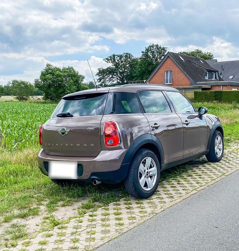 Gebraucht Mini ONE 98 PS (72 kW) 2015 Braun Kleinwagen