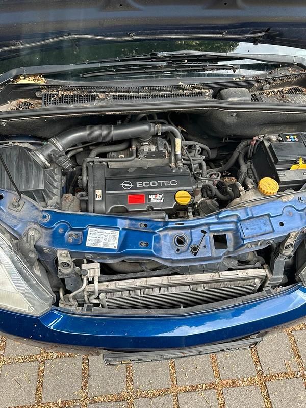 Blau Gebraucht 2005 Opel Meriva Van / Kleinbus | 500 € (Guter Preis) - Bild 1/4