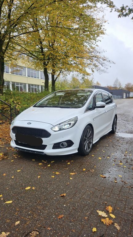 Weiß Gebraucht 2017 Ford S-MAX ST-Line Van / Kleinbus | 15.999 € (Fairer Preis) - Bild 1/4